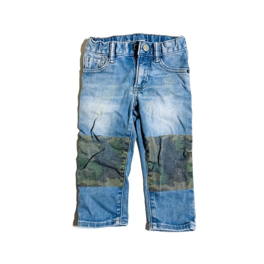 Gap baby’s 18-24 camo knee patch jeans